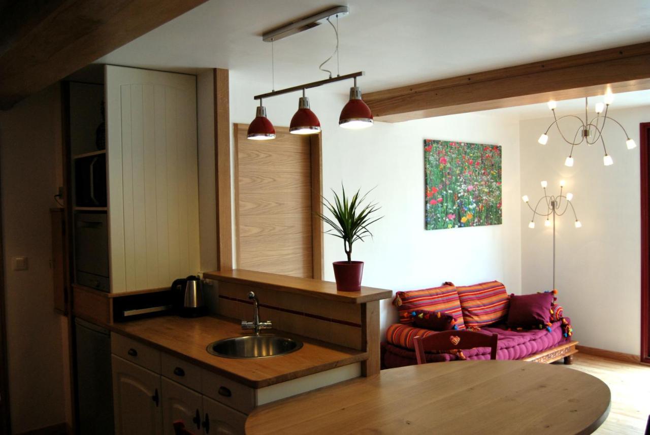 Le Clos Des Tilleuls D Day Home, Chambres D'Hotes, Suite Avec Sauna Privatif, Suite Avec Balneotherapie Privative, En Supplement Option Spa Bain A Remous La Vendelée Eksteriør bilde