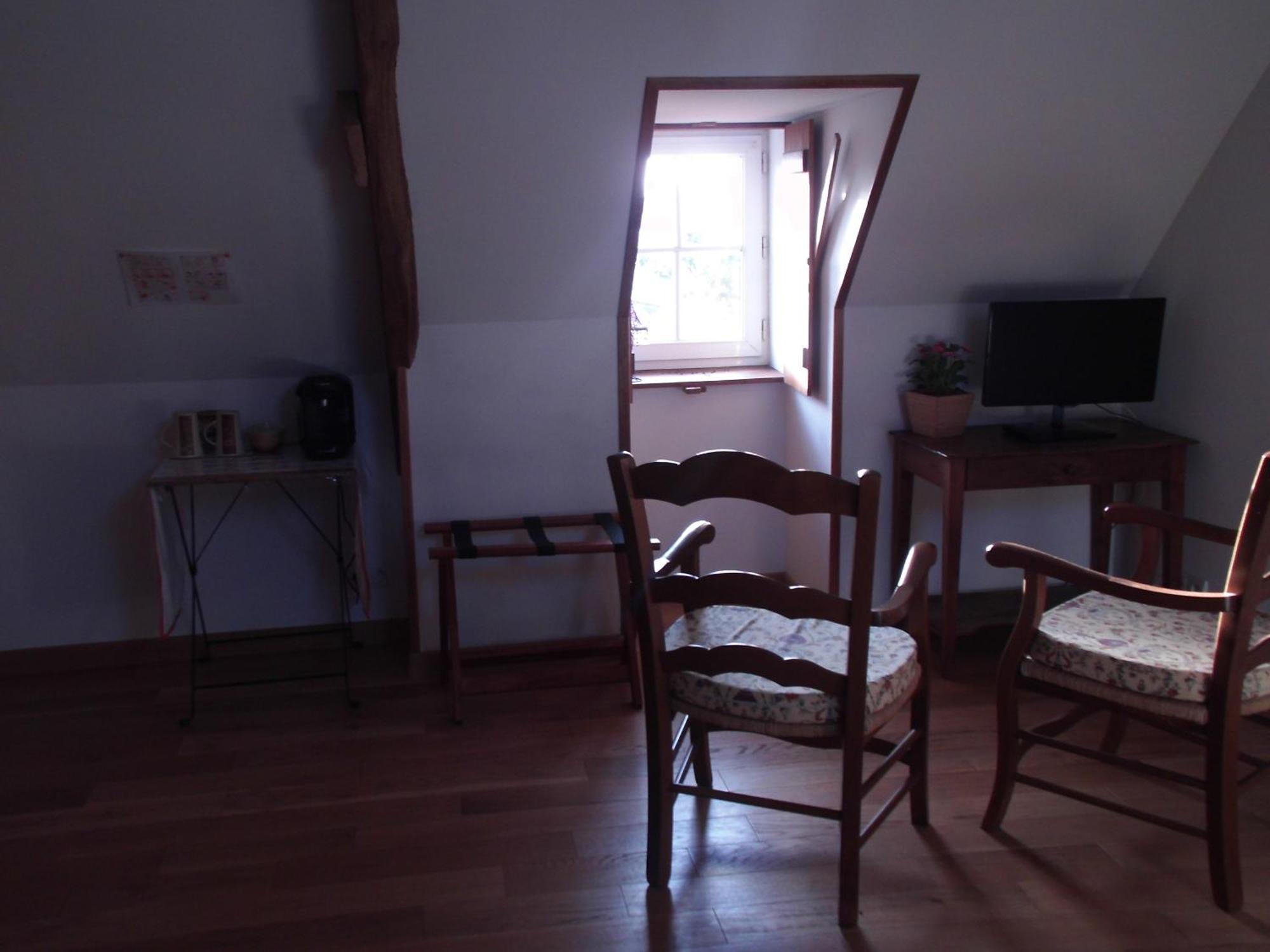 Le Clos Des Tilleuls D Day Home, Chambres D'Hotes, Suite Avec Sauna Privatif, Suite Avec Balneotherapie Privative, En Supplement Option Spa Bain A Remous La Vendelée Rom bilde