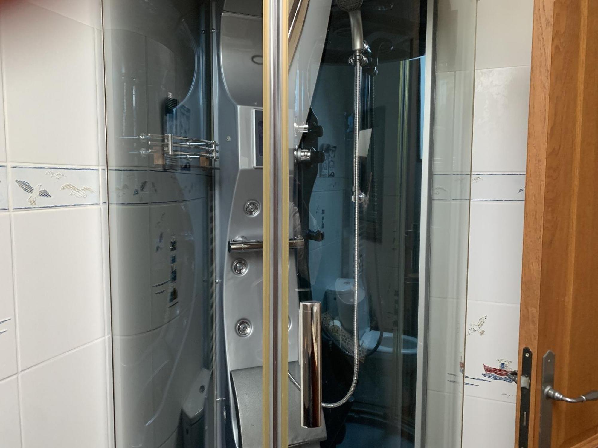 Le Clos Des Tilleuls D Day Home, Chambres D'Hotes, Suite Avec Sauna Privatif, Suite Avec Balneotherapie Privative, En Supplement Option Spa Bain A Remous La Vendelée Rom bilde